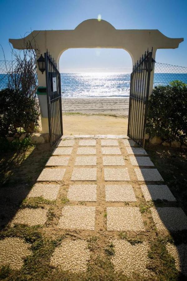 Holidays2Mijas Costa Lubina Del Sol Frontline Beach, Pool, Terrace, Seaview & Parking Sitio de Calahonda Exteriér fotografie